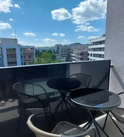 Nova Rezidencia S Parkovanim *