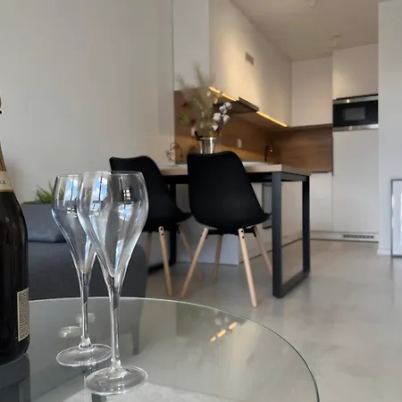 Nova Rezidencia, 7 Minut Peso Do Centra Kassa